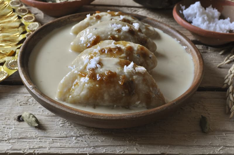 Bengali Puli Pitha 