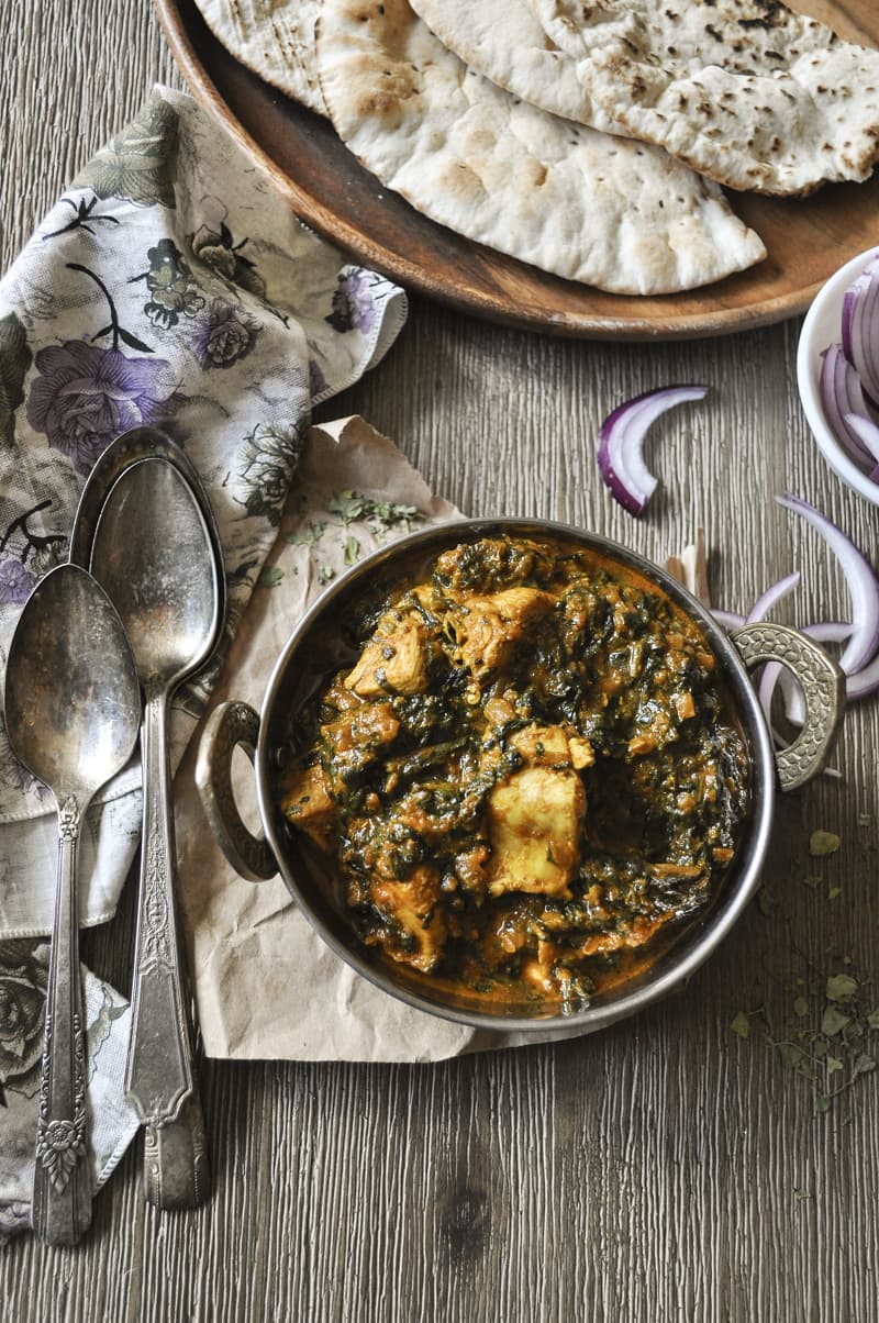 Saag / Palak Chicken