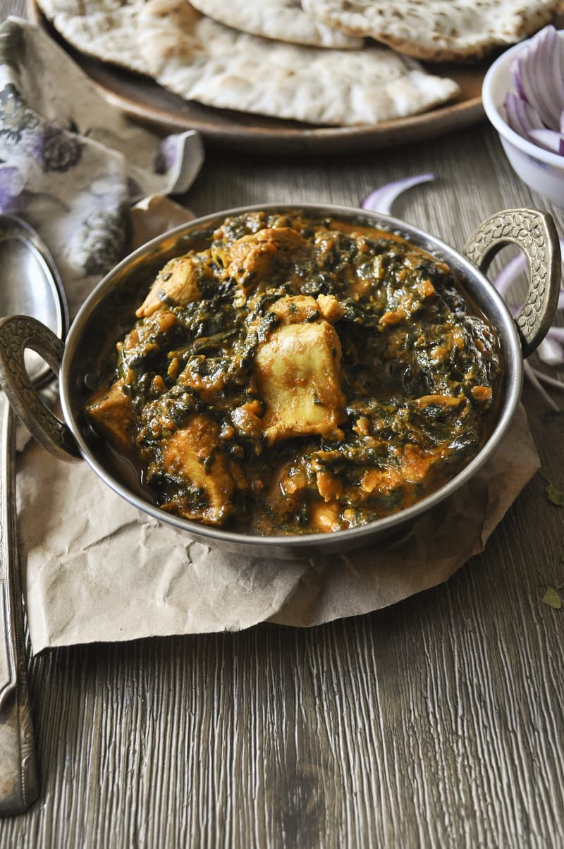 Palak Chicken Recipe / Saag Chicken Recipe