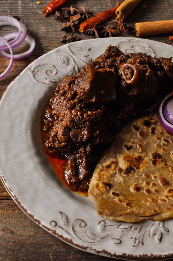 Mezbani Mangsho